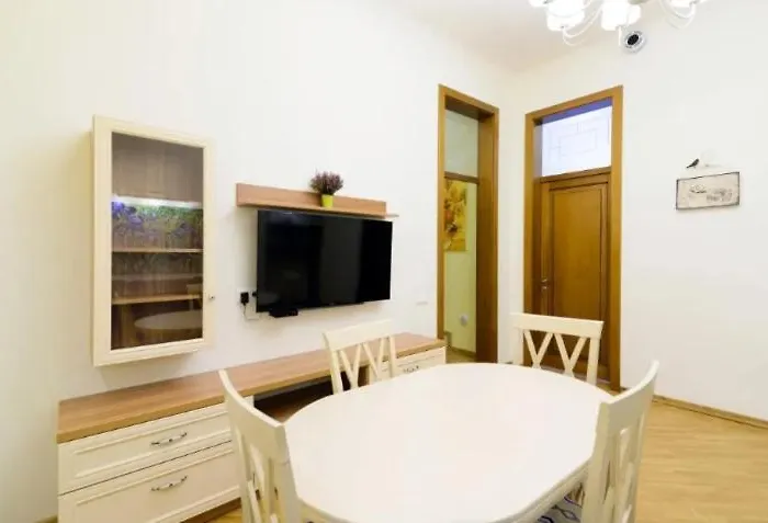 Lviv4u Apartment